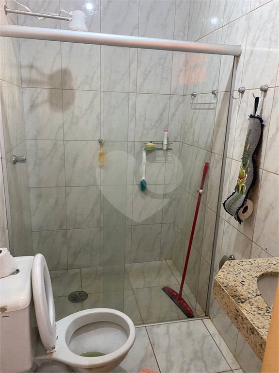 Casa à venda com 4 quartos, sendo 1 suíte, no condomínio Copacabana., Ribeirão Preto - SP