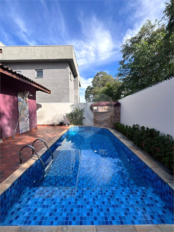 Casa à venda com 3 suítes no condomínio Atibaia Park I, Atibaia - SP