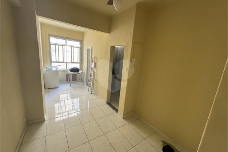 Kitnet à venda com 1 quarto no Centro, Rio de Janeiro, RJ