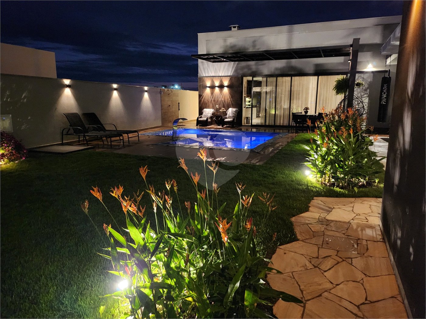 Casa à venda com 3 suítes em Residencial e Comercial Quinta das Laranjeiras, Araraquara, SP