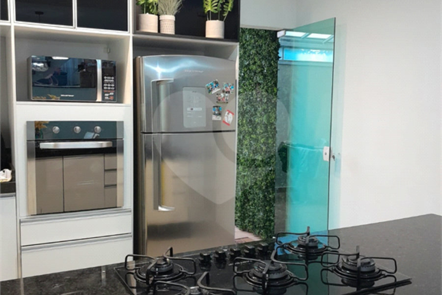 Sobrado à venda com 3 quartos, sendo 1 suíte, em Limão, São Paulo, SP