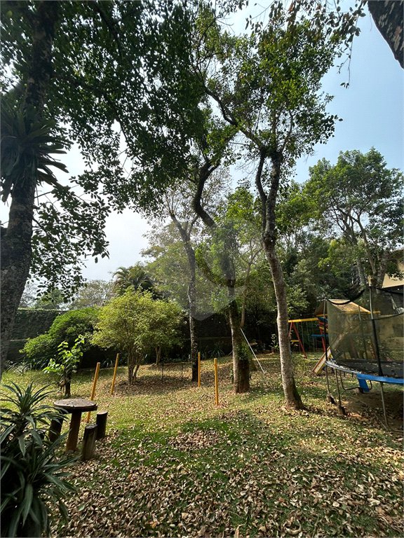 Terreno à venda com 4 suítes no condomínio Alpes da Cantareira, Mairiporã - SP