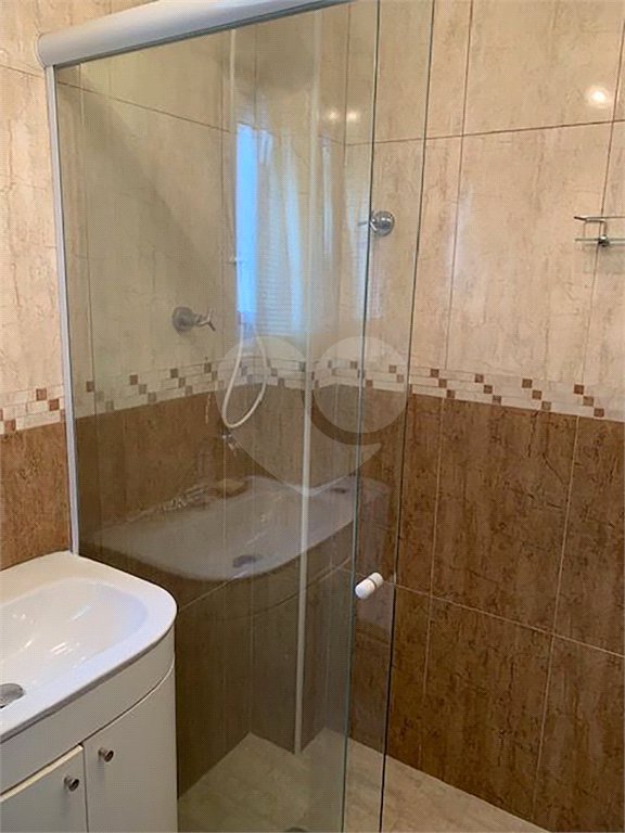 Sobrado à venda com 3 quartos em Vila Paulicéia, São Paulo, SP