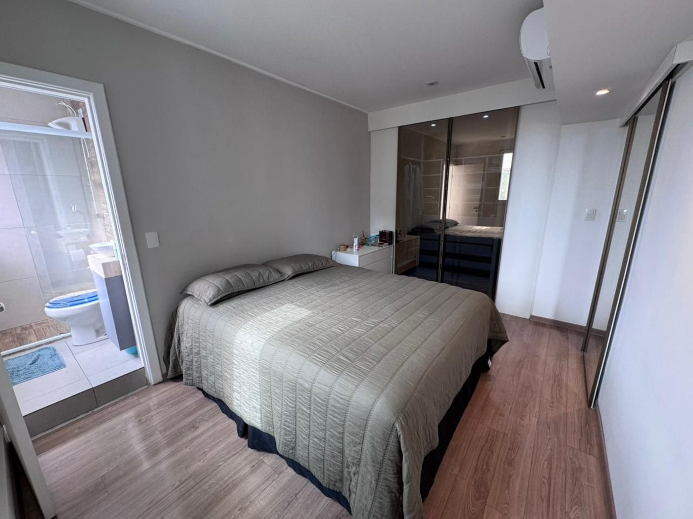 Apartamento com 2 dormitórios à venda, 83 m² por R$ 750.000,00 - Gonzaga - Santos/SP