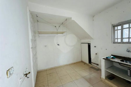 Casa à venda com 3 quartos, sendo 1 suíte, em Vila Galvão, Guarulhos, SP