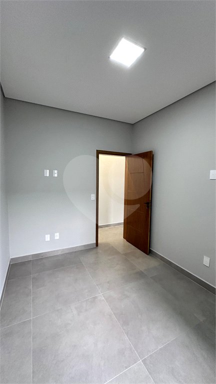 Casa Térrea à venda com 3 quartos, sendo 1 suíte, em Jardim Bom Sucesso, Indaiatuba, SP