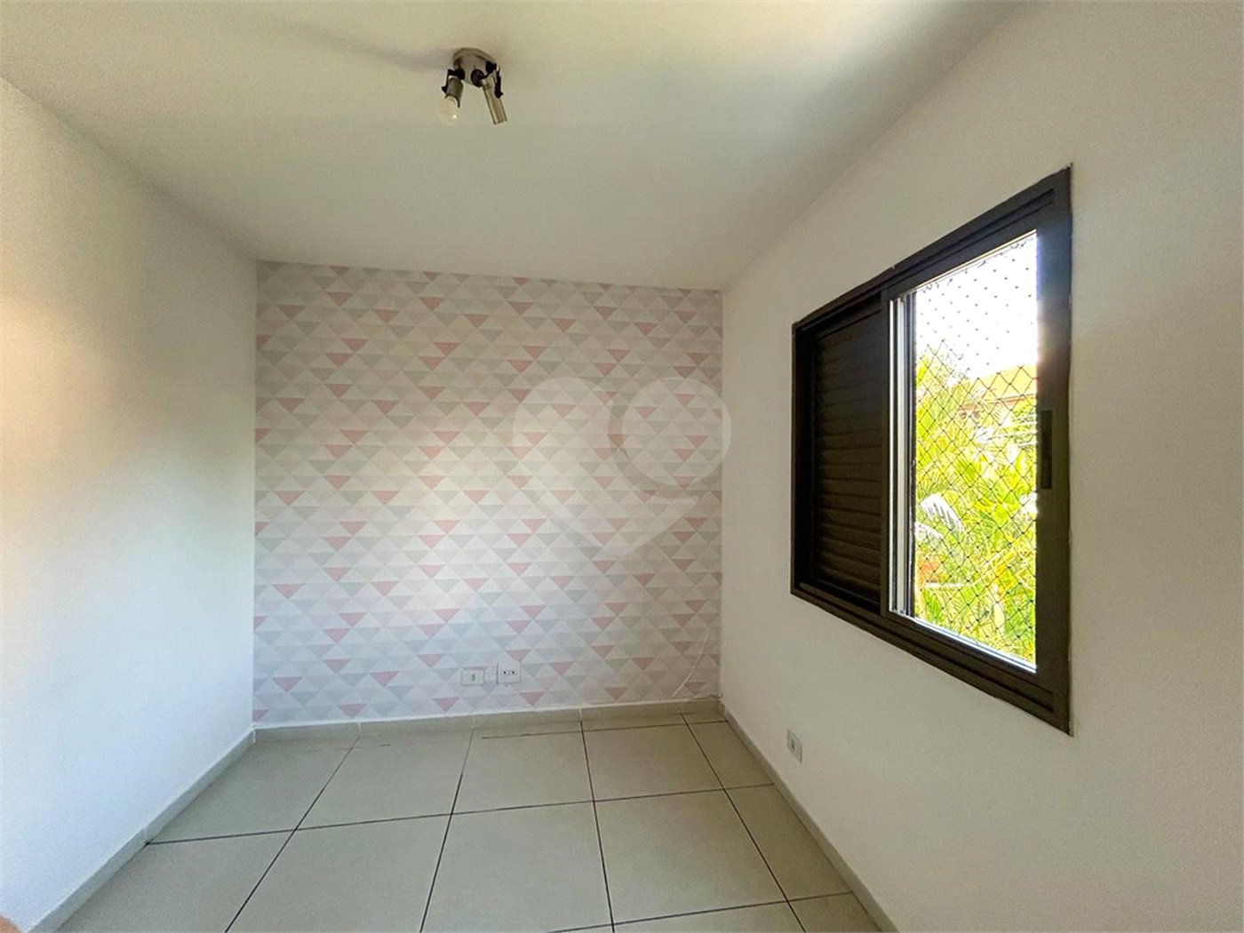 Apartamento à venda com 3 quartos, sendo 1 suíte,  em Planalto Paulista, São Paulo, SP