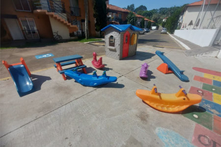 Casa à venda com 2 quartos, sendo 1 suíte,  em Jardim Torino, Cotia, SP