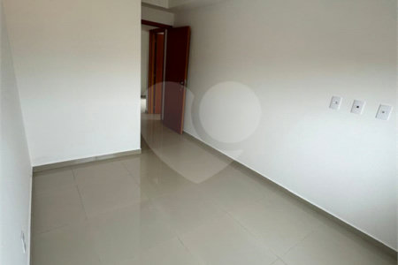 Apartamento à venda com 2 suítes em Atibaia Jardim, Atibaia, SP