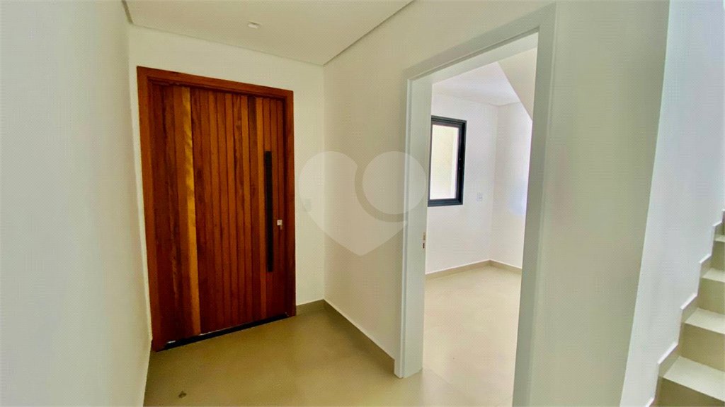 Casa à venda com 3 suítes no condomínio Vale das Aguas, Bragança Paulista - SP