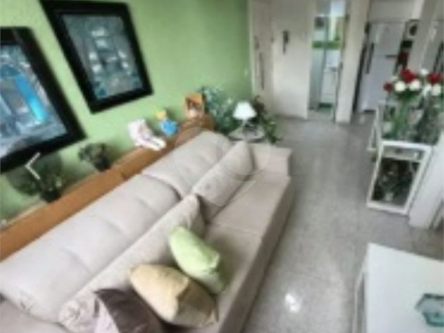 Apartamento à venda com 2 quartos em Jardim Mangalot, São Paulo, SP