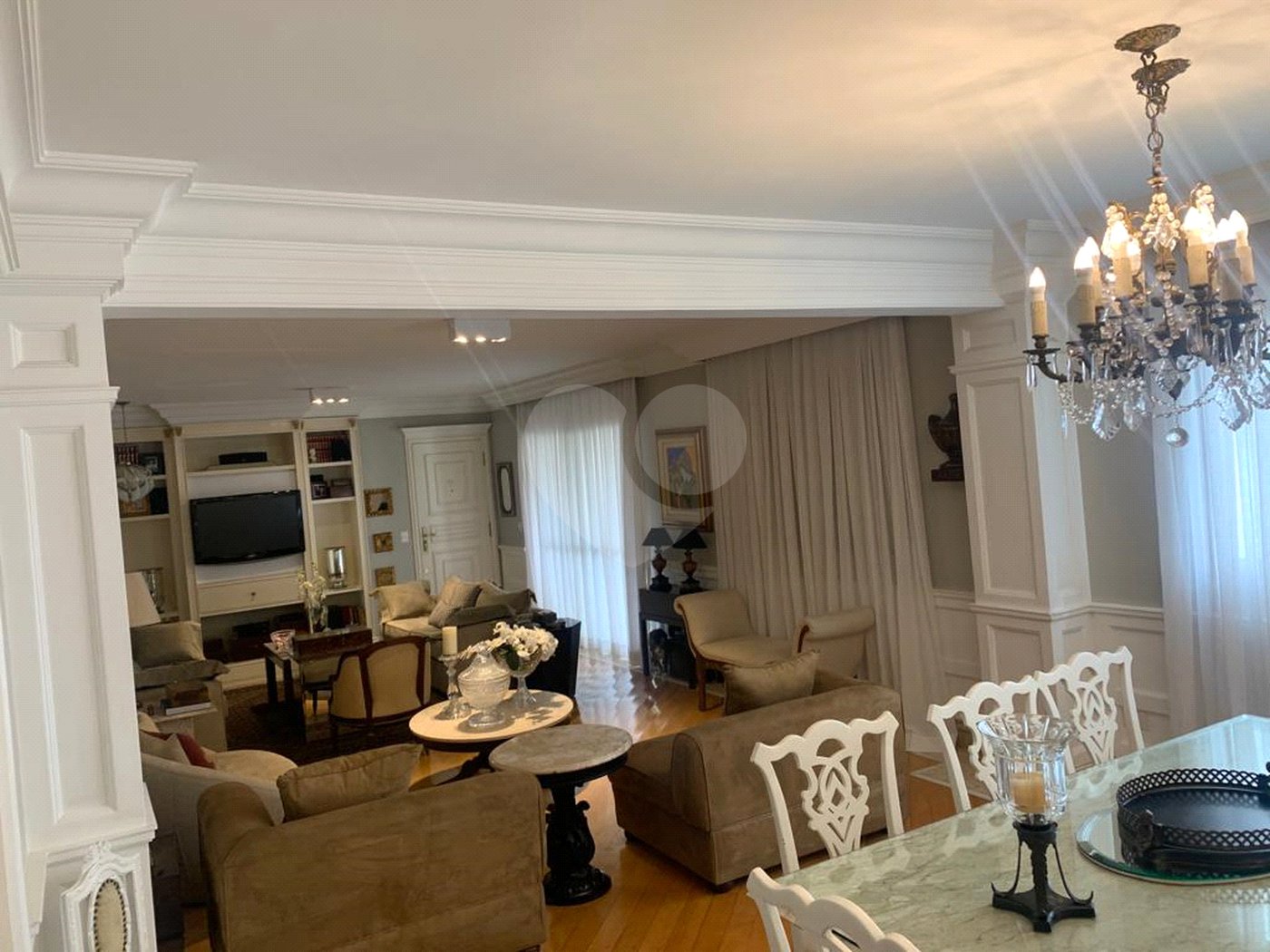 Apartamento à venda com 3 suítes em Vila Suzana, São Paulo, SP