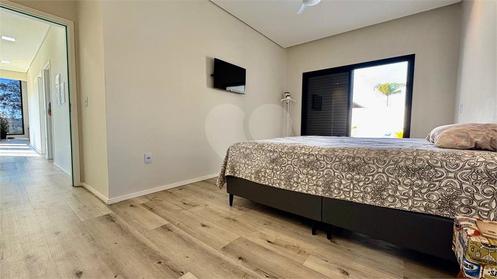 Casa à venda com 3 suítes no condomínio Village Ipanema 2, Araçoiaba da Serra - SP
