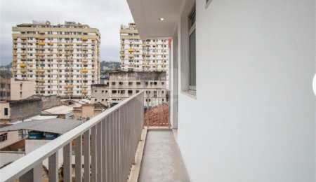 Apartamento à venda com 3 quartos, sendo 2 suítes,  em Rio Comprido, Rio de Janeiro, RJ