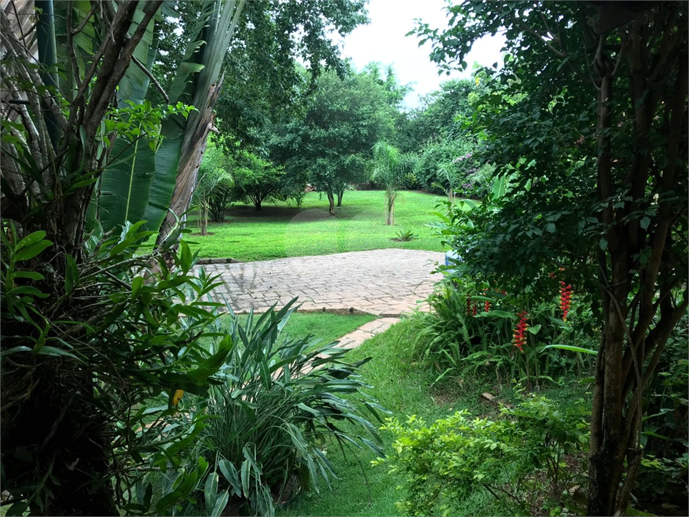 Casa à venda com 5 quartos, sendo 3 suítes, em Recanto das Flores, Indaiatuba, SP