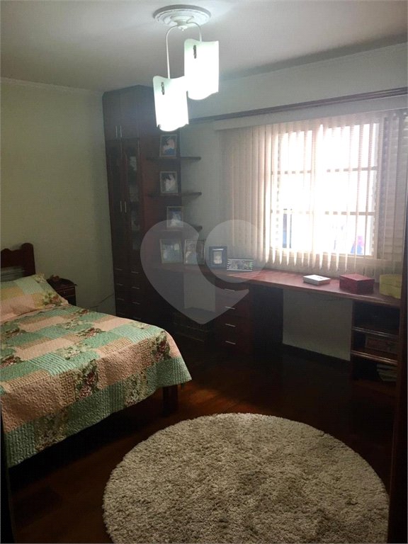 Sobrado à venda com 3 quartos em Vila Galvão, Guarulhos, SP