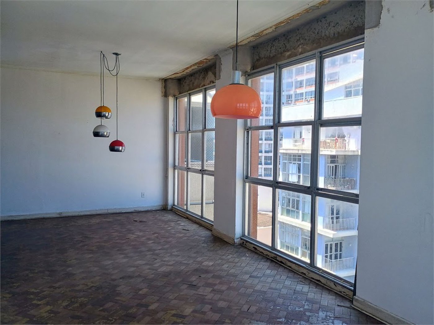 Apartamento com 3 dormitórios à venda, 175 m² por R$ 950.000,00 - Itararé - São Vicente/SP