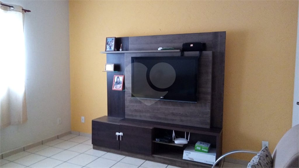 Casa à venda com 2 quartos, sendo 1 suíte, em Vista Alegre, Vinhedo, SP