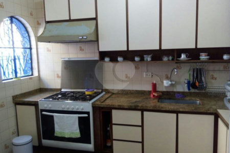 Sobrado à venda com 3 quartos, sendo 1 suíte, em Jardim São Paulo(zona Norte), São Paulo, SP