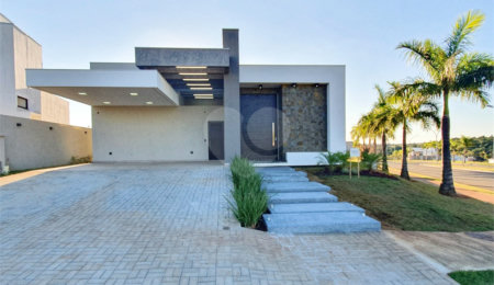 Casa à venda com 3 suítes no condomínio Alphaville Nova Esplanada 4, Votorantim - SP