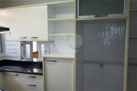 Apartamento à venda com 3 quartos, sendo 1 suíte, em Alto da Lapa, São Paulo, SP