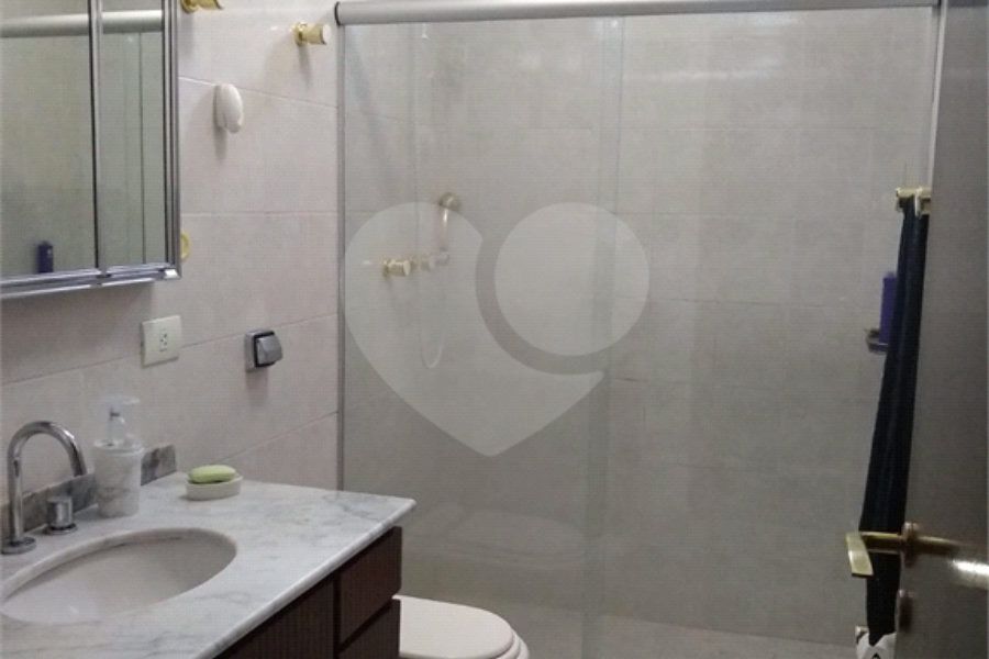 Casa à venda com 3 quartos, sendo 1 suíte, em Butantã, São Paulo, SP