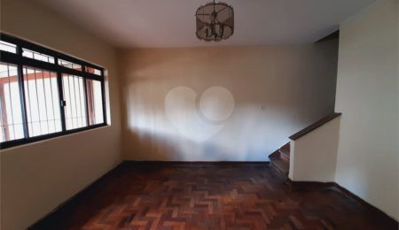 Sobrado à venda com 2 quartos em Santana, São Paulo, SP