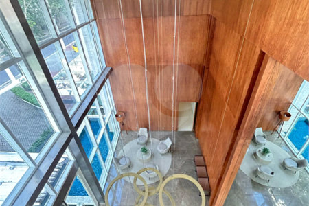 Apartamento à venda com 3 suítes em Moema, São Paulo, SP