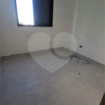 Apartamento à venda com 2 quartos, sendo 1 suíte,  em Vila Constança, São Paulo, SP