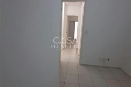 Casa em condomínio à venda com 2 quartos em Jardim Karolyne, Votorantim, SP