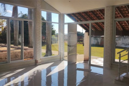 Chácara à venda com 6 quartos, sendo 3 suítes,  em Jardim Alvorada (george Oetterer), Iperó, SP