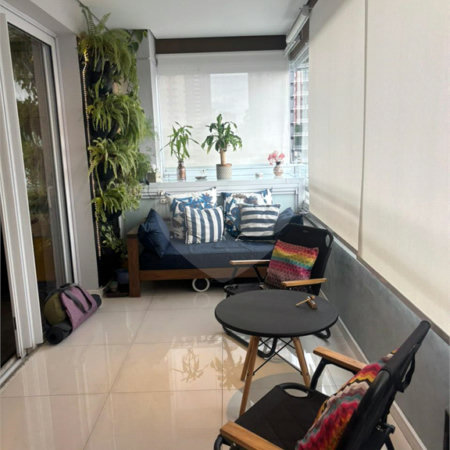 Apartamento à venda com 2 quartos, sendo 1 suíte,  em Tatuapé, São Paulo, SP