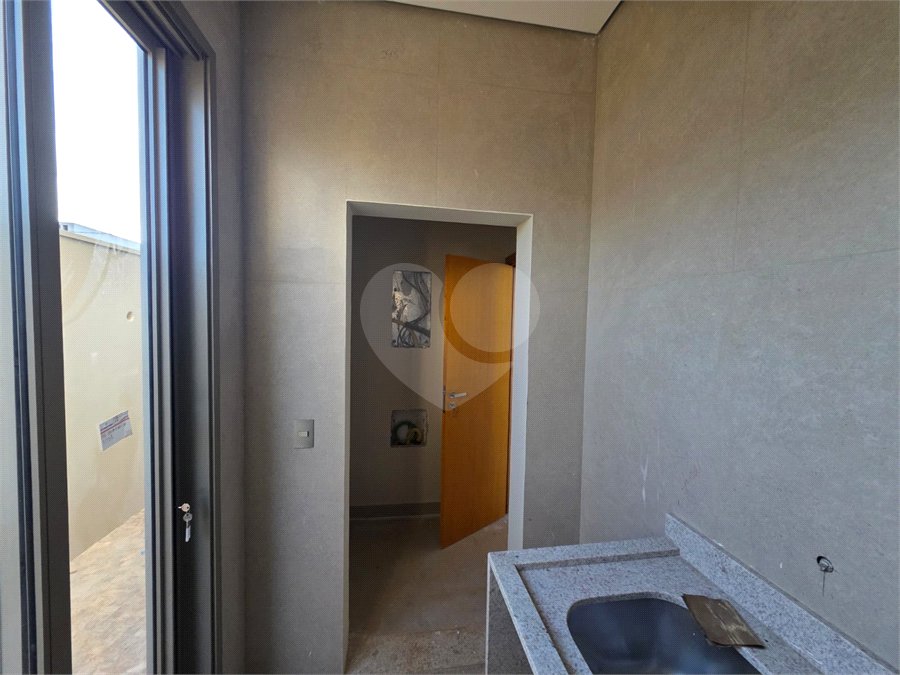 Casa sobrado 3 suítes com piscina Parque Faber IV