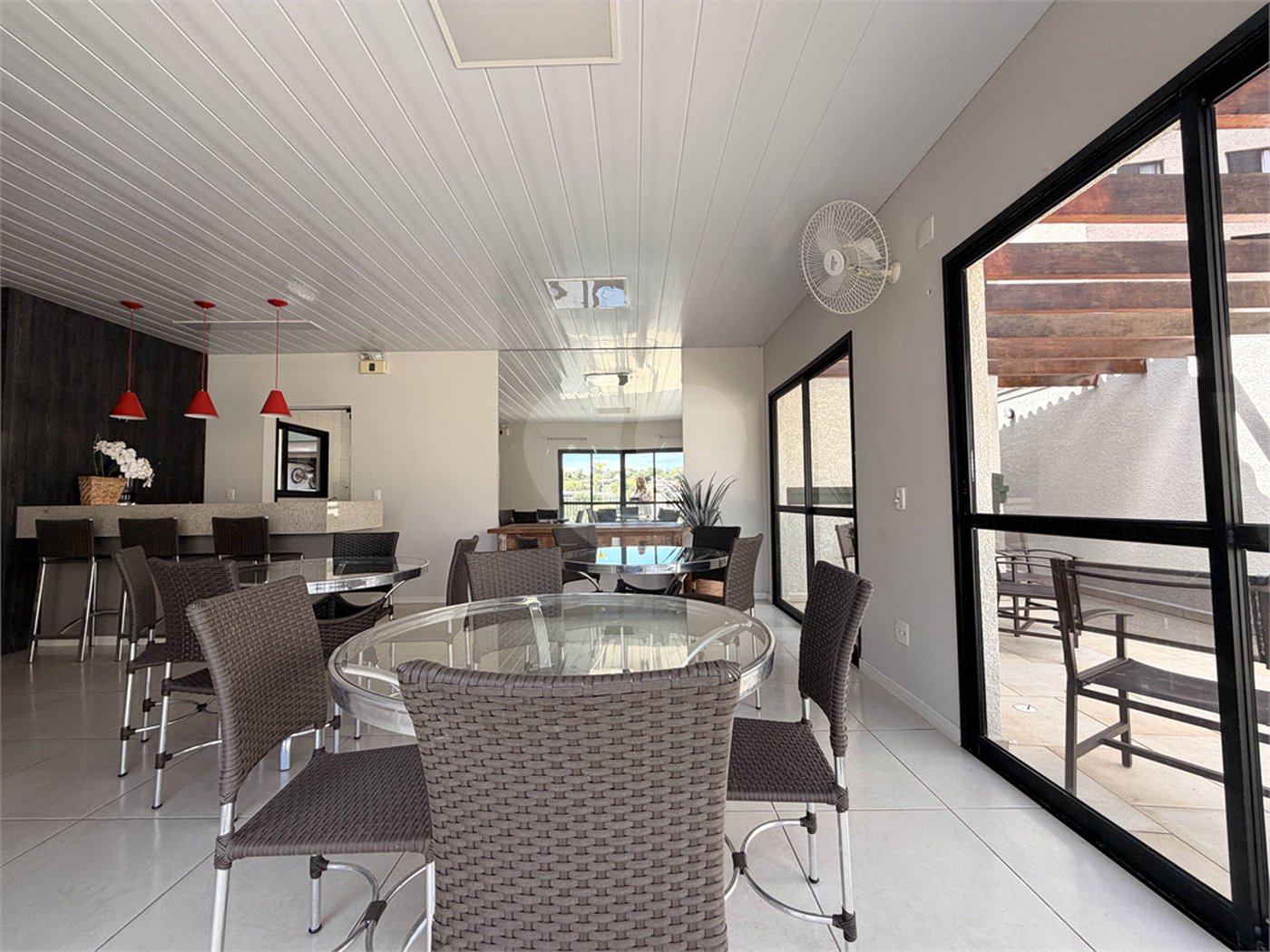 Apartamento à venda ou para alugar com 3 quartos, sendo 1 suíte, em Vista Alegre, Vinhedo, SP