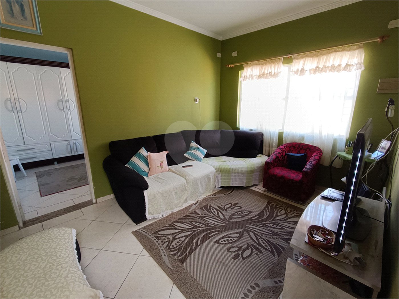 Casa à venda com 2 quartos em Jardim Maria Trindade, São Roque, SP