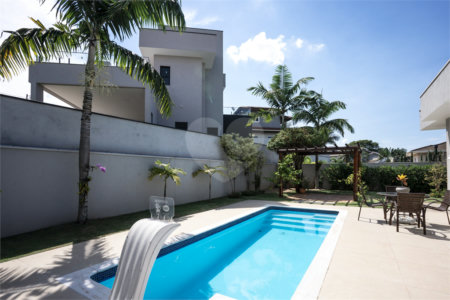 Casa à venda com 3 suítes no condomínio Reserva dos Vinhedos, Louveira - SP