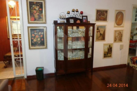 Apartamento à venda com 3 quartos, sendo 1 suíte, em Aclimação, São Paulo, SP