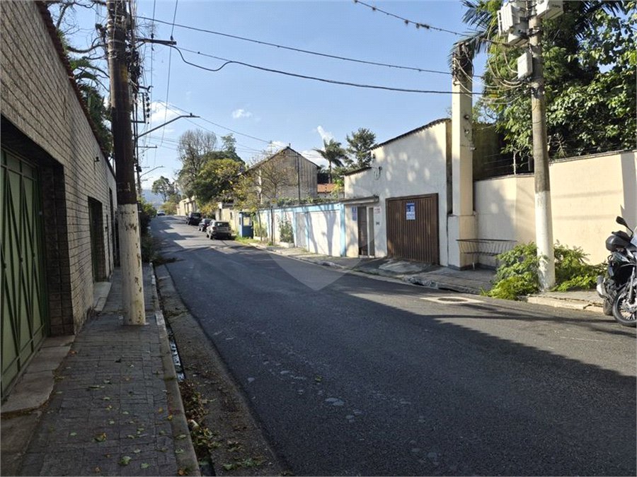 Apartamento à venda com 3 quartos, sendo 1 suíte, em Tremembé, São Paulo, SP