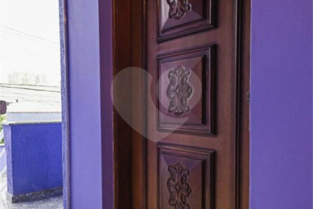 Casa à venda com 4 quartos, sendo 3 suítes,  em Osvaldo Cruz, São Caetano do Sul, SP