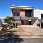 Casa à venda com 3 quartos, sendo 1 suíte, no condomínio Bella Città - Fazenda Rodeio, Mogi das Cruzes - SP