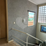 Sobrado à venda com 3 quartos, sendo 1 suíte, em Jardim Vale das Rosas, Araraquara, SP