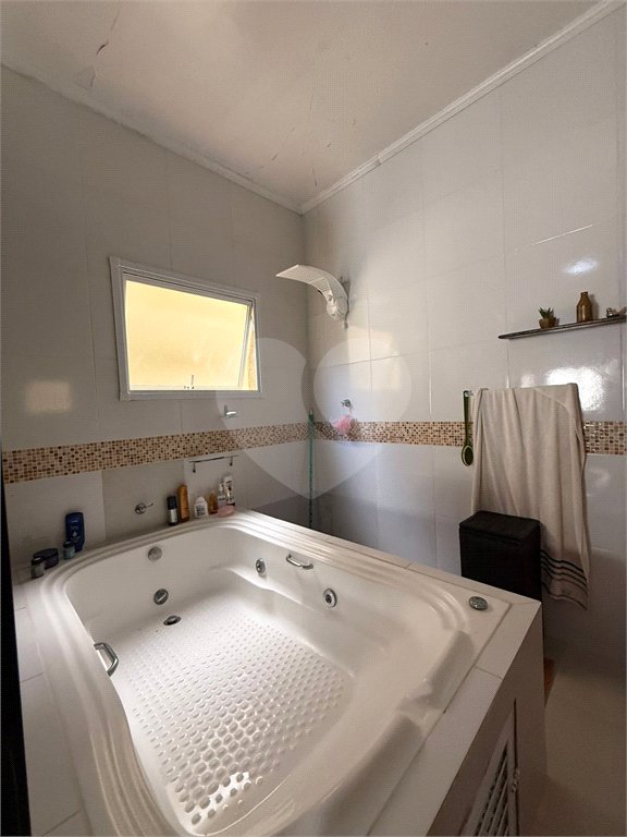 Casa à venda com 3 quartos, sendo 1 suíte, em Portão, Atibaia, SP
