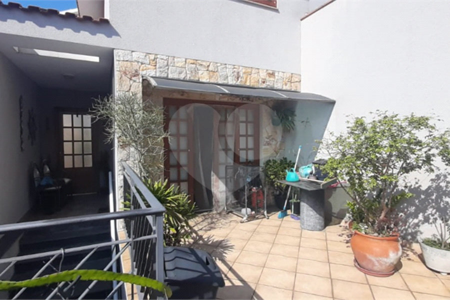 Sobrado à venda com 4 quartos, sendo 2 suítes, em Mandaqui, São Paulo, SP