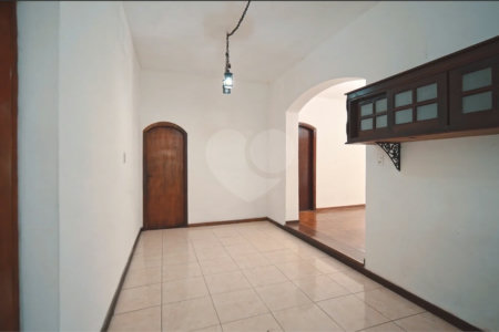 Terreno à venda com 6 quartos no condomínio Quinta dos Lagos, Cotia - SP