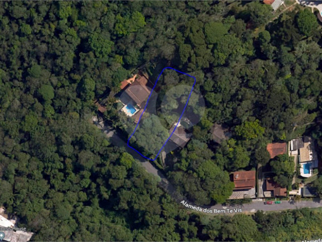 Terreno à venda no condomínio Alpes da Cantareira, Mairiporã - SP