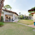 Casa Térrea à venda com 5 quartos, sendo 2 suítes, em Alto da Boa Vista, São Paulo, SP