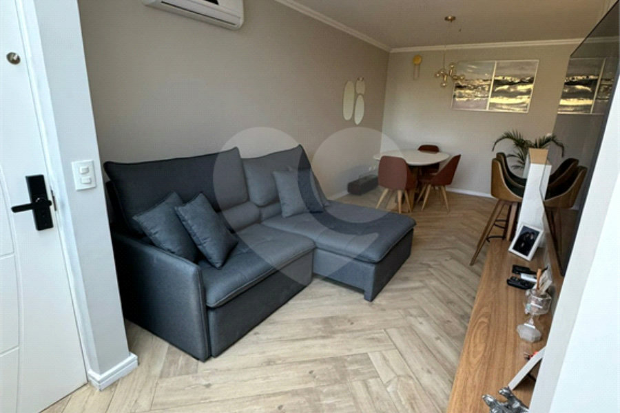 Casa à venda com 3 quartos, sendo 1 suíte, no condomínio Residencial Vegas, São Paulo - SP