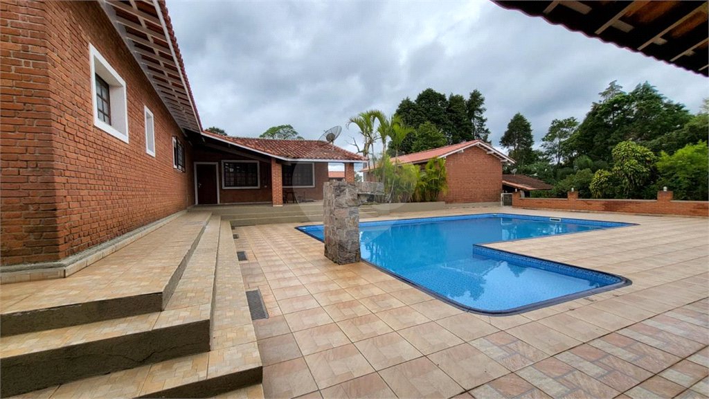 Chácara à venda com 3 quartos, sendo 2 suítes, em Planalto Verde, São Roque, SP