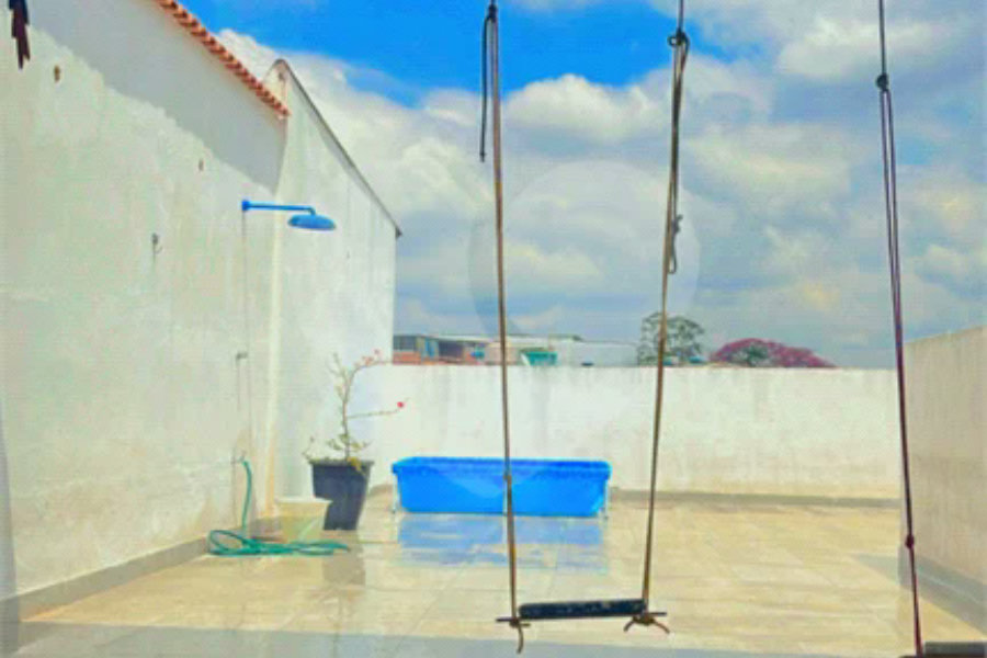 Sobrado à venda com 2 quartos, sendo 1 suíte, em Tremembé, São Paulo, SP
