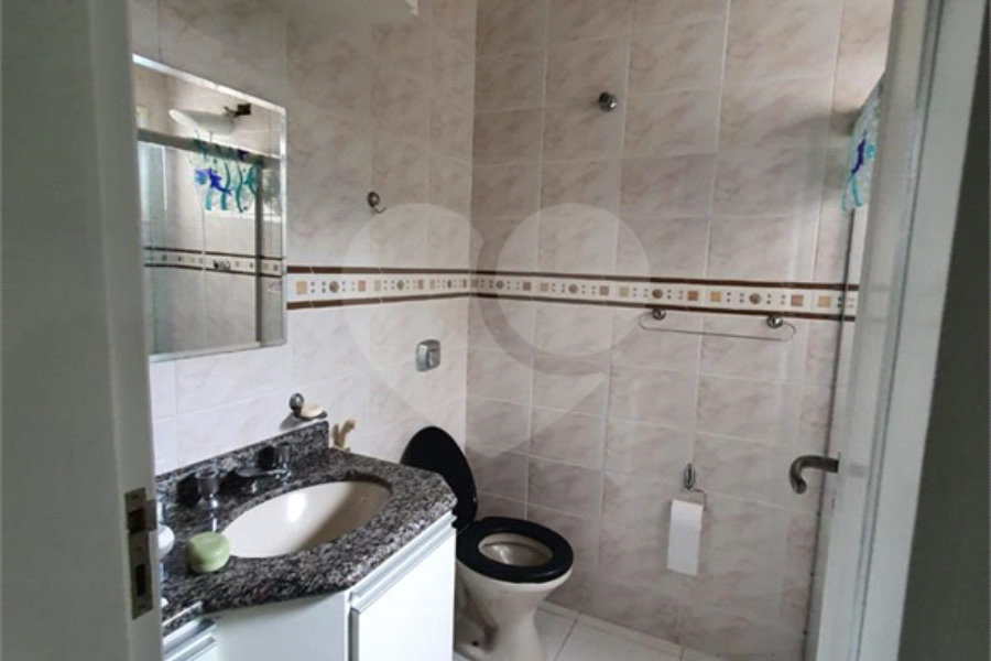 Sobrado à venda com 3 quartos, sendo 1 suíte, em Vila Guilherme, São Paulo, SP